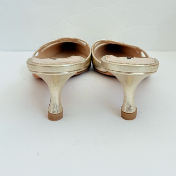 Manolo Blahnik Vintage Beidomu Gold Nappa Leather Kitten Heel Mules EU 38.5 - Picture 5 of 10